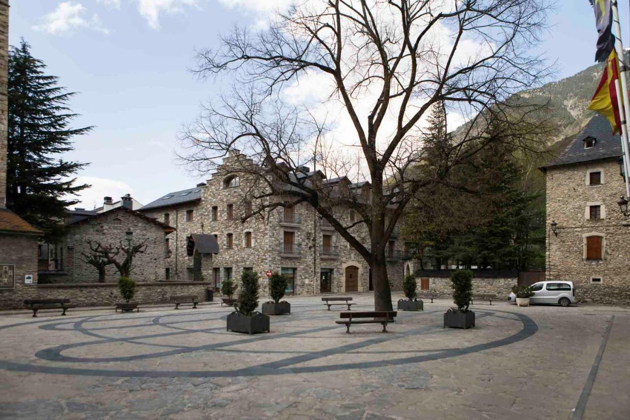 Apartamento En Benasque Casa Sinantonio - Inmocyma מראה חיצוני תמונה